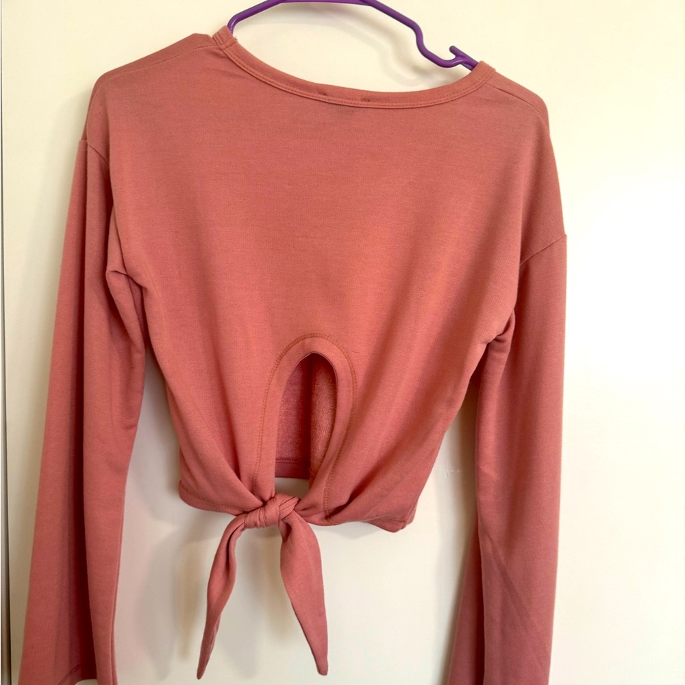 Coral long sleeve crop top size small